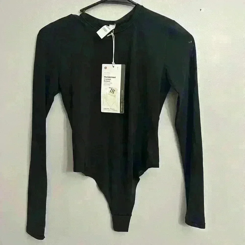 Lululemon Body Suit. Size 2 - Picture 2 of 4